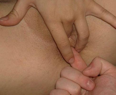16P Подборка фотографий возбужденных сучек, увлекающихся анальным сексом
