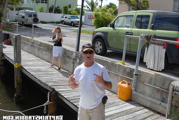 12P 12 pics and 1 movie of Shelly from Captain Stabbin