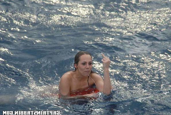 12P 12 pics and 1 movie of Sandi from Captain Stabbin