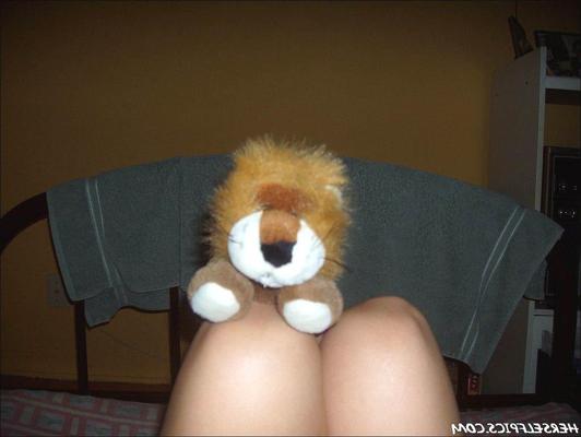 15P Highschool girl gets fucked in the ass at home