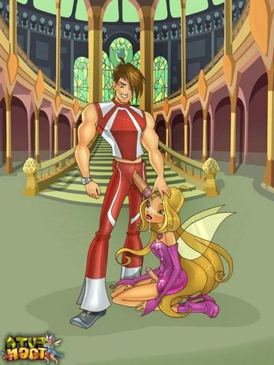 12P ニューハーフのWinx Clubガーリーがお尻を伸ばして釘付けになる
