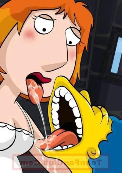 9P Marge Simpson and Lois Griffin porn pics
