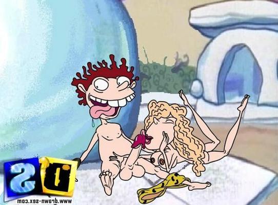 14P Toon family into cartoons!
