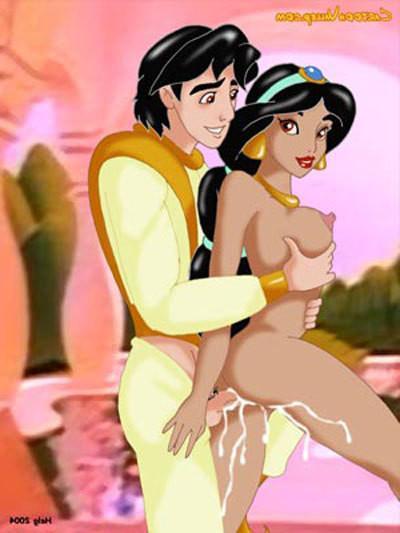 12P Virgin and small Princess Jasmine shows striptease