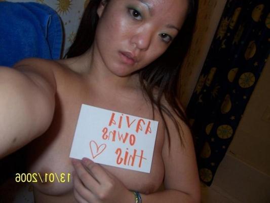 16P Asian teen nymph enjoy showing her sweet and juicy body
