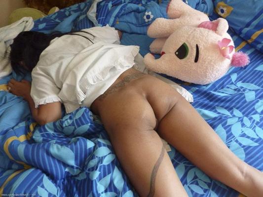 15P Phuket Thailand girl Me has tattoos and no condom sex
