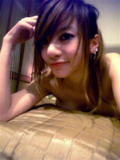 16P Mega oozing hot and delicious Asian girls posing naked
