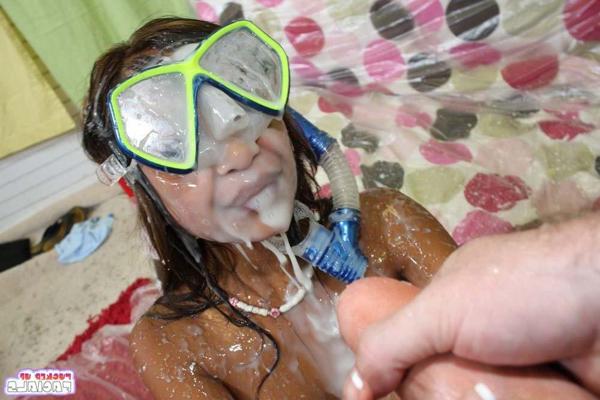 17P Hardcore asian babe getting facial cumshot in bukkake