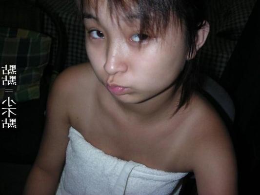 16P Asian coed goes full nude in couch shows squeezable tits