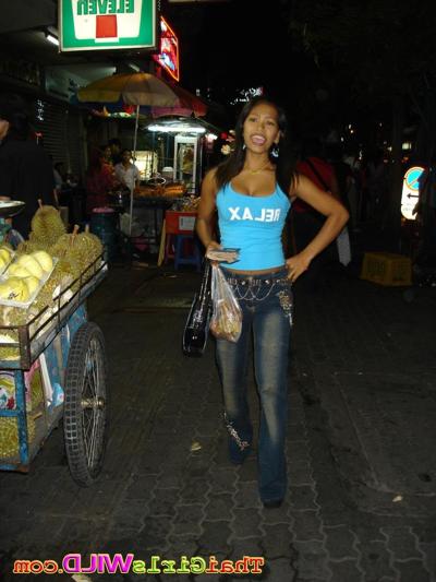 12P Hot Thai Girlfriends Flashing Perky Tits And Tight Pussies
