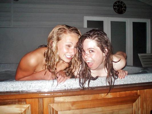 17P Junge Teens bei einer geilen Pool Party
