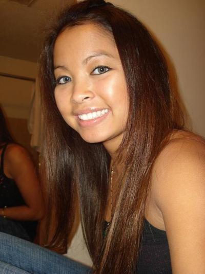 16P Naughty and hot selfpics taken by an amateur Asian chick
