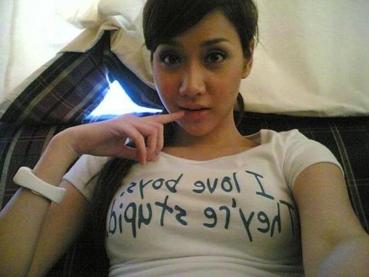 15P Homemade amateur Asian girlfriend assortment of teen cutie pies