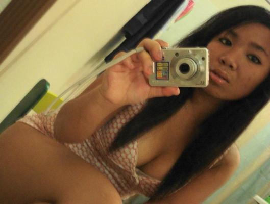 15P Homemade Asian amateur teen girlfriend assortment