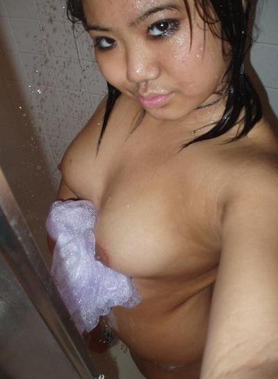 15P Homemade collection of Asian amateur teen girlfriends in action
