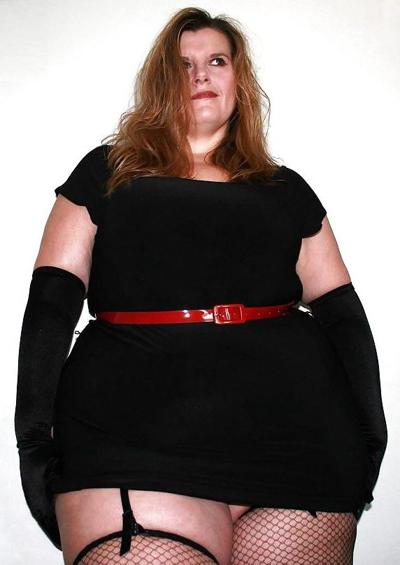 25P Sexy girls with a bit of black