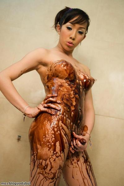 16P Asian ladyboy fetish wet and messy covered in chocolate