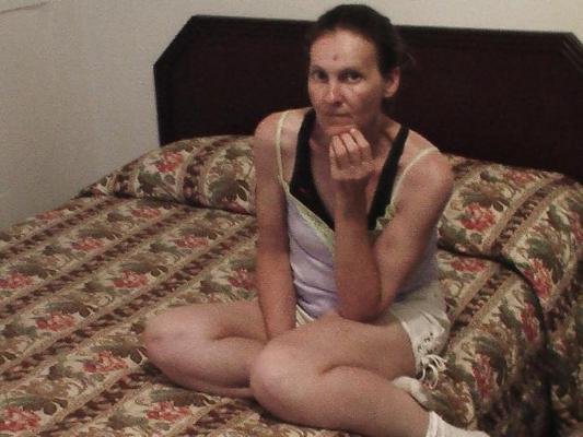 11P Whore in motel # 2