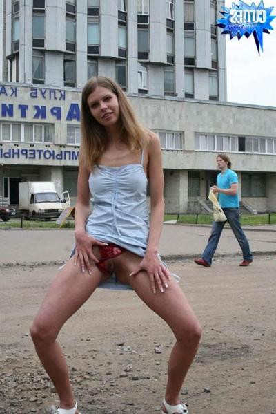 16P Adorable teeny reveals her exhibitionist nature