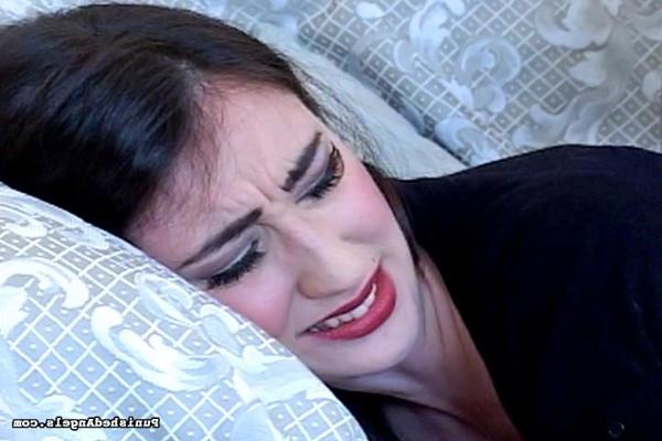 16P Sweet girls ass gets spanking and slapping