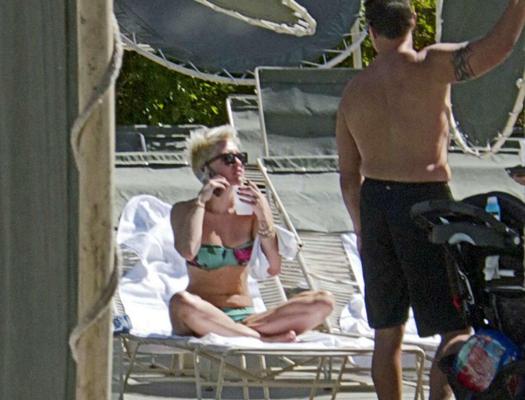 16P Miley Cyrus exposes her nude topless breasts for mag 