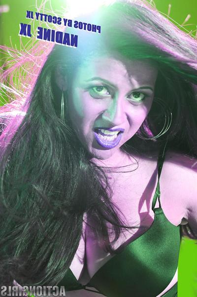 16P Exklusive Actiongirls Nadine JX Fotos Actiongirls.com