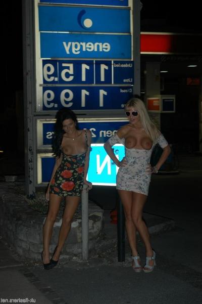 16P Two cute English babes Vanessa Walker and Nikki Hedger flashing from cars and nu