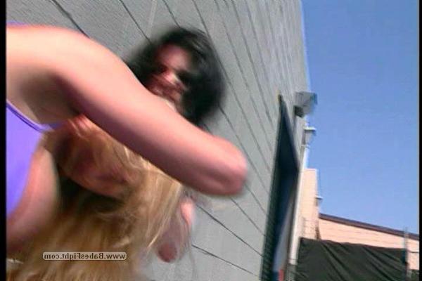 11P Bare-breasted strangulation in public
