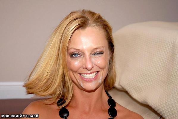 4P Brenda shoud be the 2007 milf with her perfect tits and ass in these hot vids