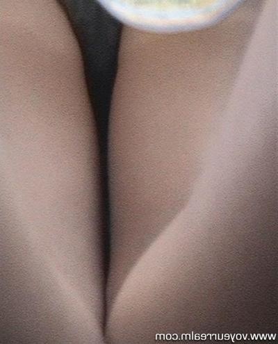 15P Home spy on dressing amateur girlfriend