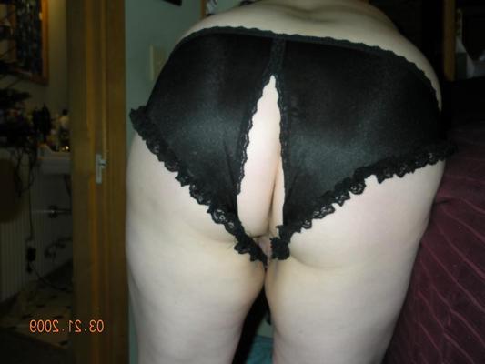 22P Cum on my slut wifes pics and repost