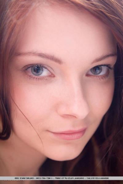 18P Erotic redhead teen Indiana in sexy nude art