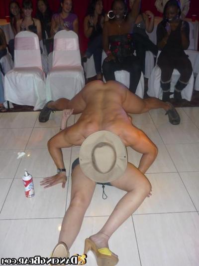16P Horny male strippers with big cocks screwing chicks on party