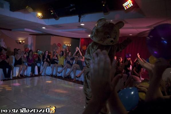 16P Hot bodied strangers give ramrods to drunk party girls