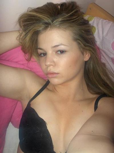 15P Horny and very very sexy amateur teens self shooting