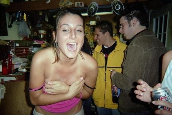 15P Amateur self shooting teens showing their bodies