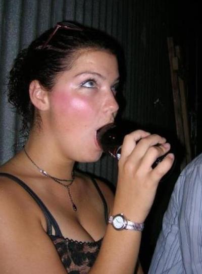 15P Gorgeus drunk girls showing their tits and pussies