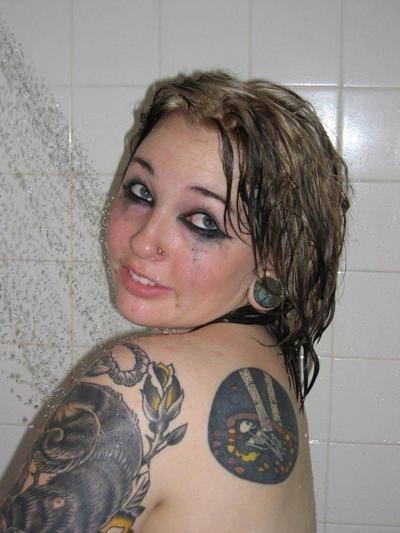 13P Extreme tattoo and piercing