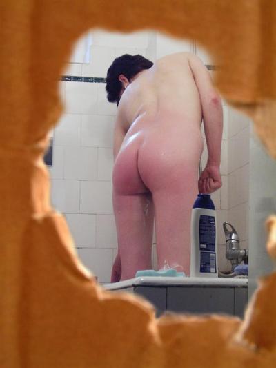 16P Voyeur peeks at brunette chick shaving her legs in the shower