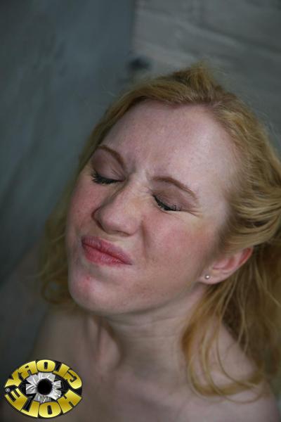 16P Nicki Blue swallowing the cum of a black gloryhole Dong