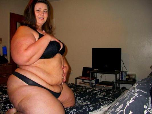 15P Bbw teen gfs posing for pics