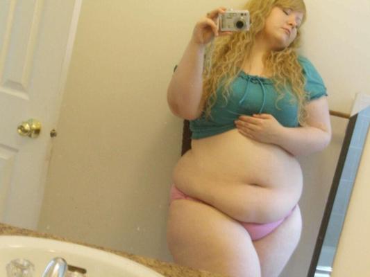 18P Bbw gfs posing for pictures and fucking 18