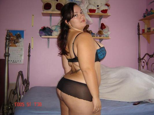 16P Bbw Teenie-Freundinnen posieren für Bilder