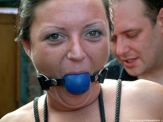 16P Amateur MiLF is tied up and ball gagged in the back yard