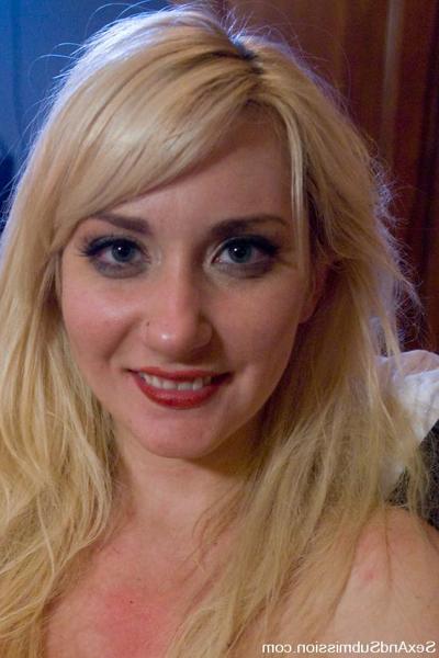 15P Missy Woods sexy mistress is bound and spanked by her butler