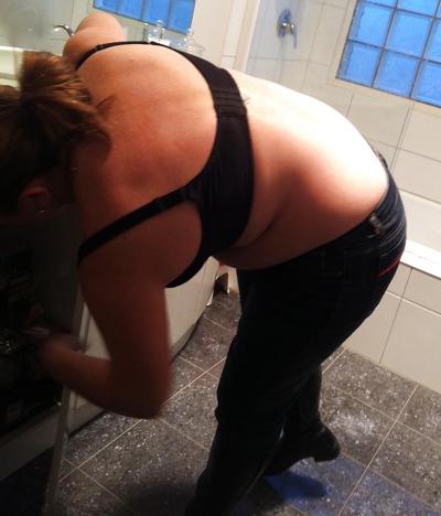 11P Michelle's hot back!!  mmmmmmmmmm