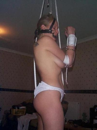 12P Incredible example of homemade bondage