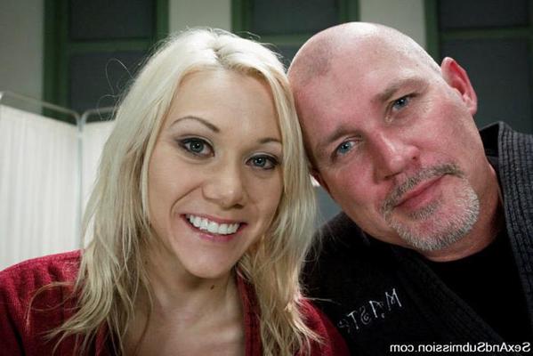 15P Wicked Dr Mark Davis punishes his nurse Samantha Sin