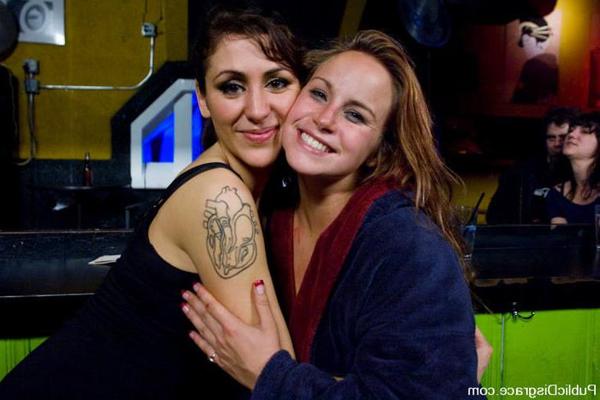 15P Slave Bella Rossi gets banged by John Strong in a public bar