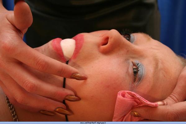 16P Lenes lesbian tears and painful slavegirl torments